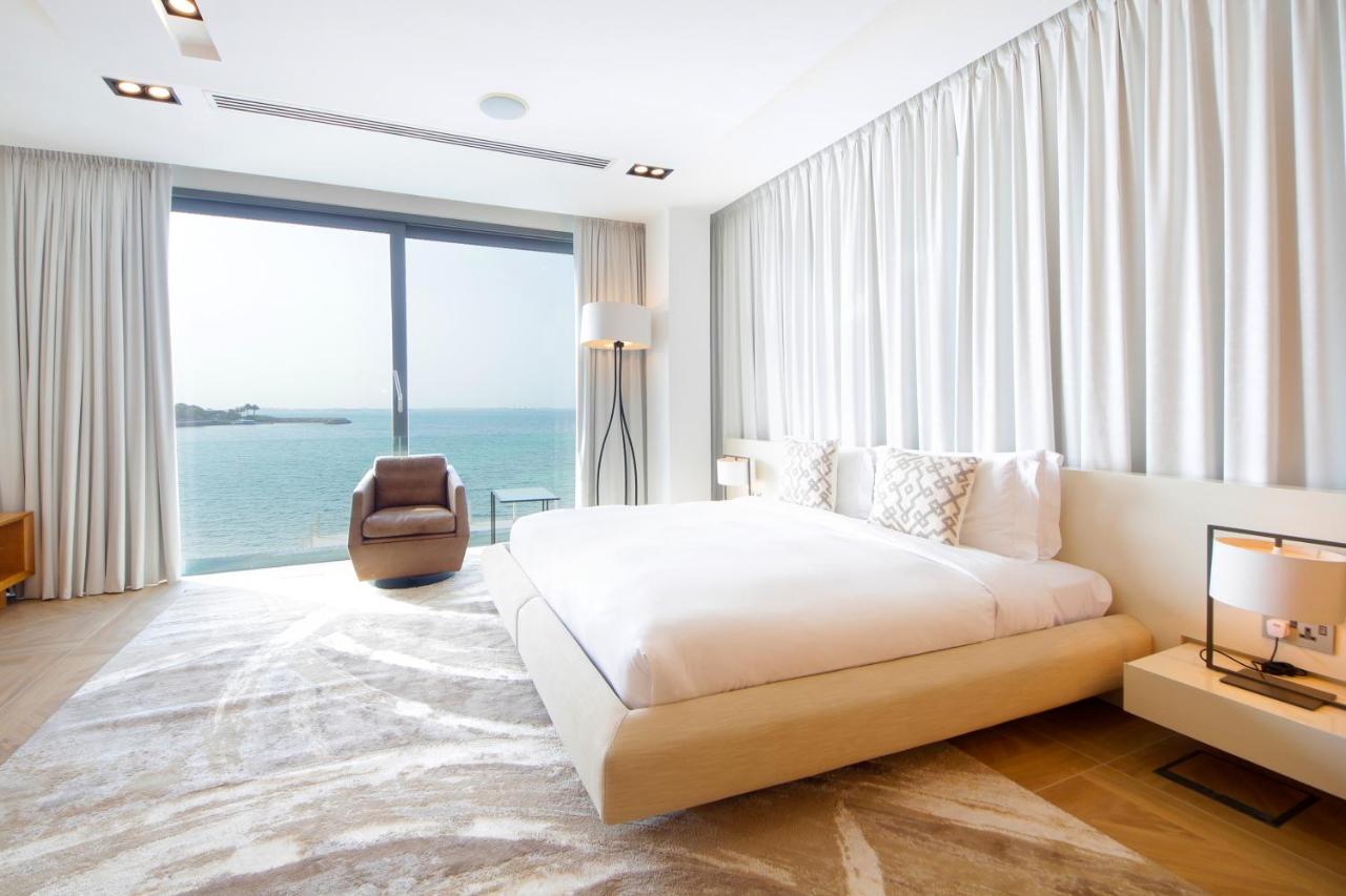 Luxurious Overwater Villa Escape on Nurai Island - 5