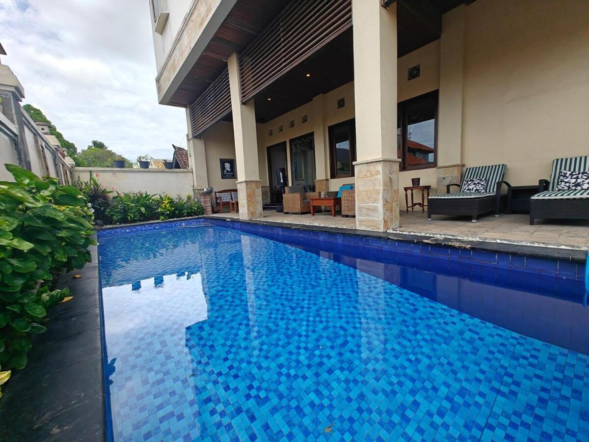 Villa Jessica at Nusa Dua 4BR up to 14 person - 4