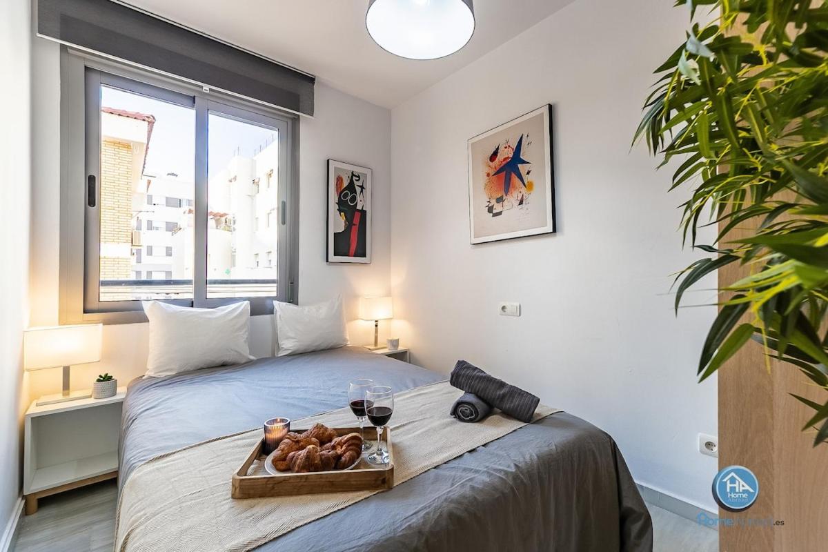 Luxury Penthouse Terrace & BBQ by TuriVida - 3