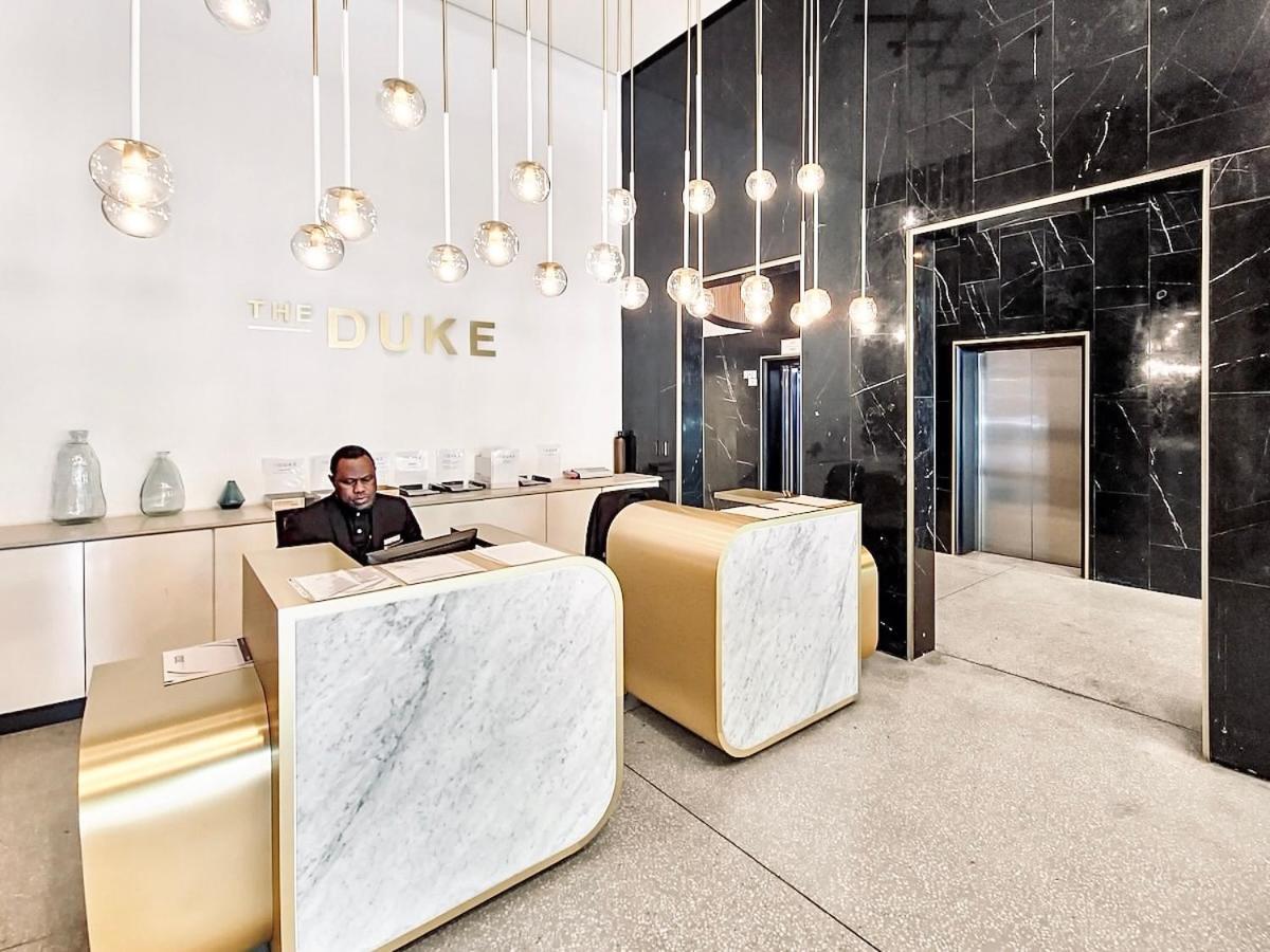 Loadshedding free, Secure, Rooftop Pool- Wifi - 2