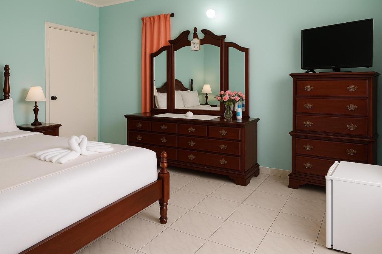 NesheLee Resorts - 2