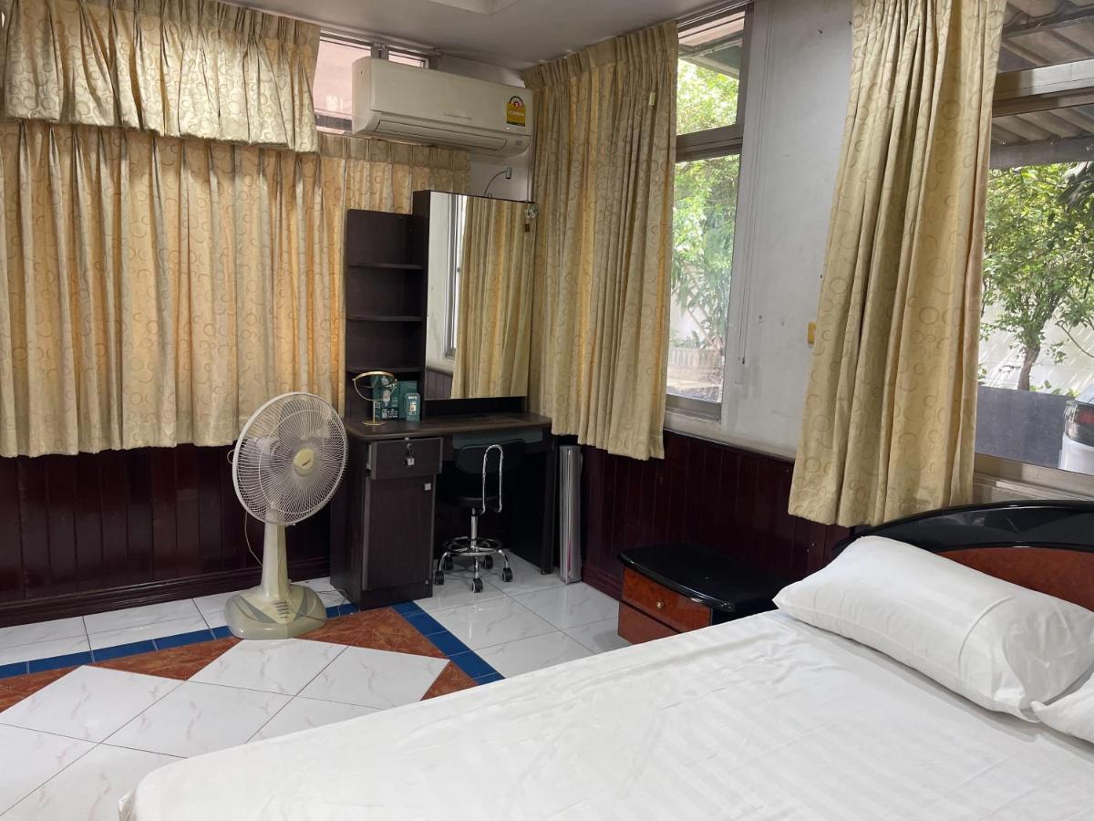 Home Rama 4 near BTS Thong Lor - 4