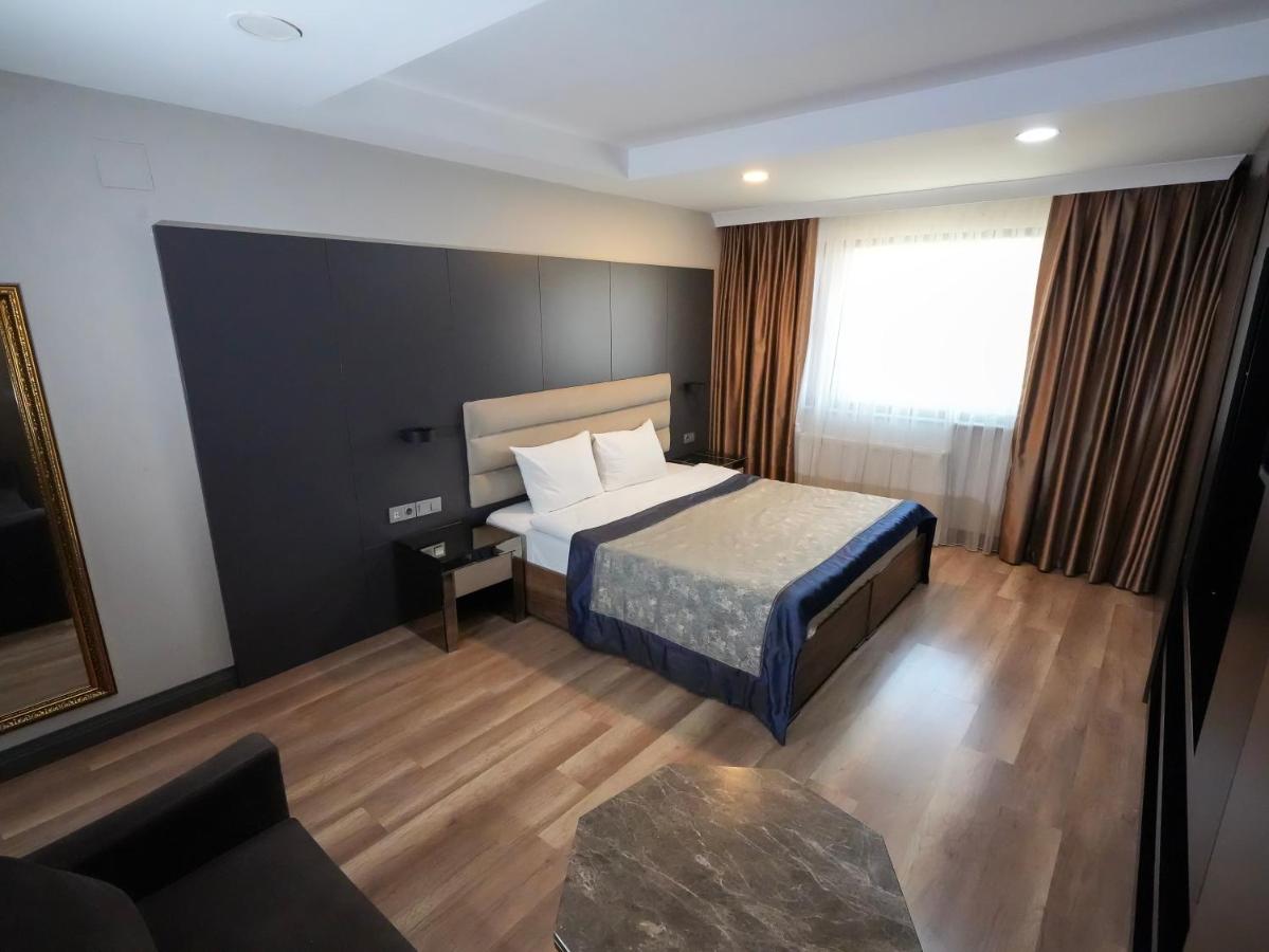 No 139 Apartments - 3