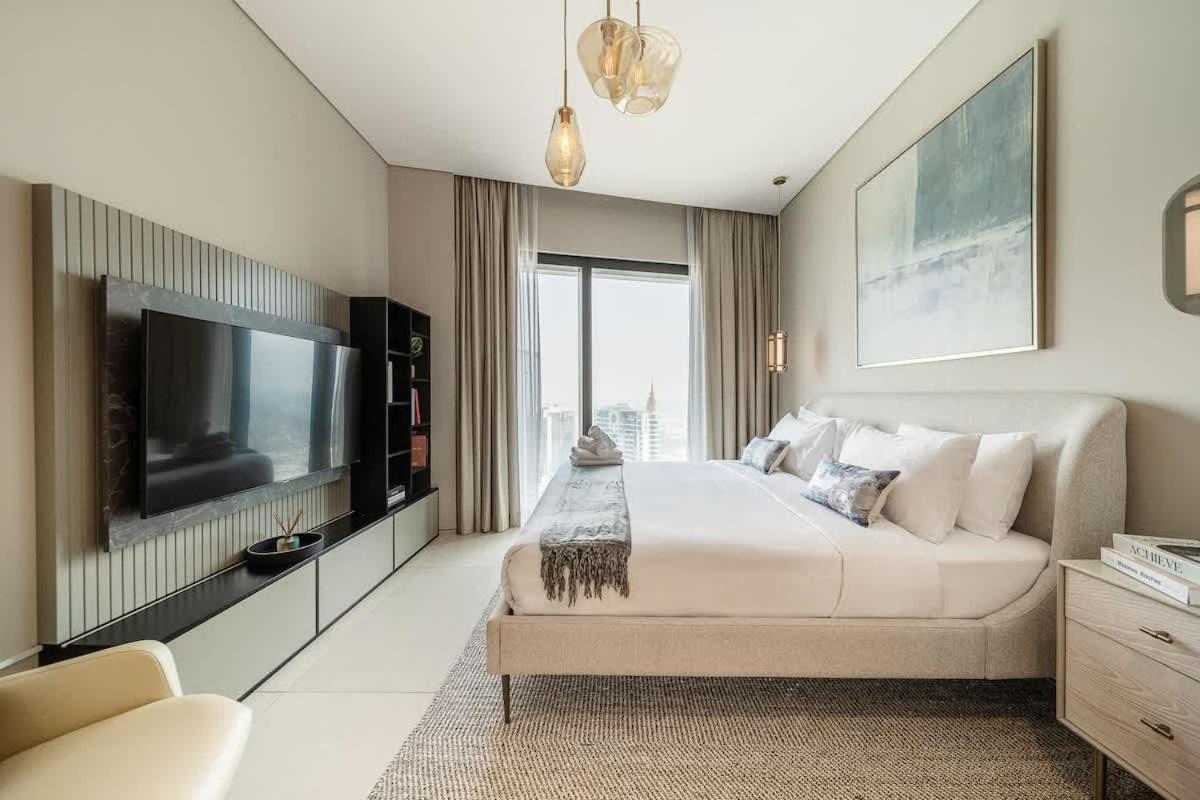 Airstay - Cozy 1BR with Marina Views - Address Beach - Monthly Offer Available - 3