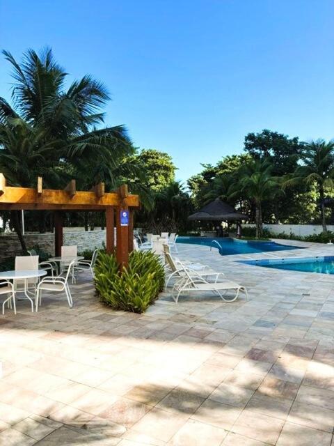 Apartamento com Estrutura de Hotel na Barra - 4