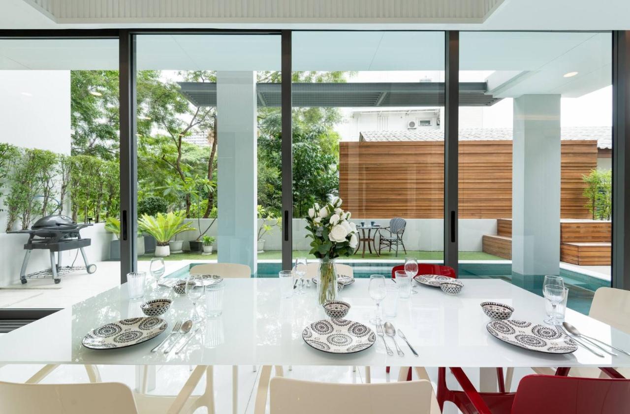 Modern Luxury Poolhaus with Lift - 5