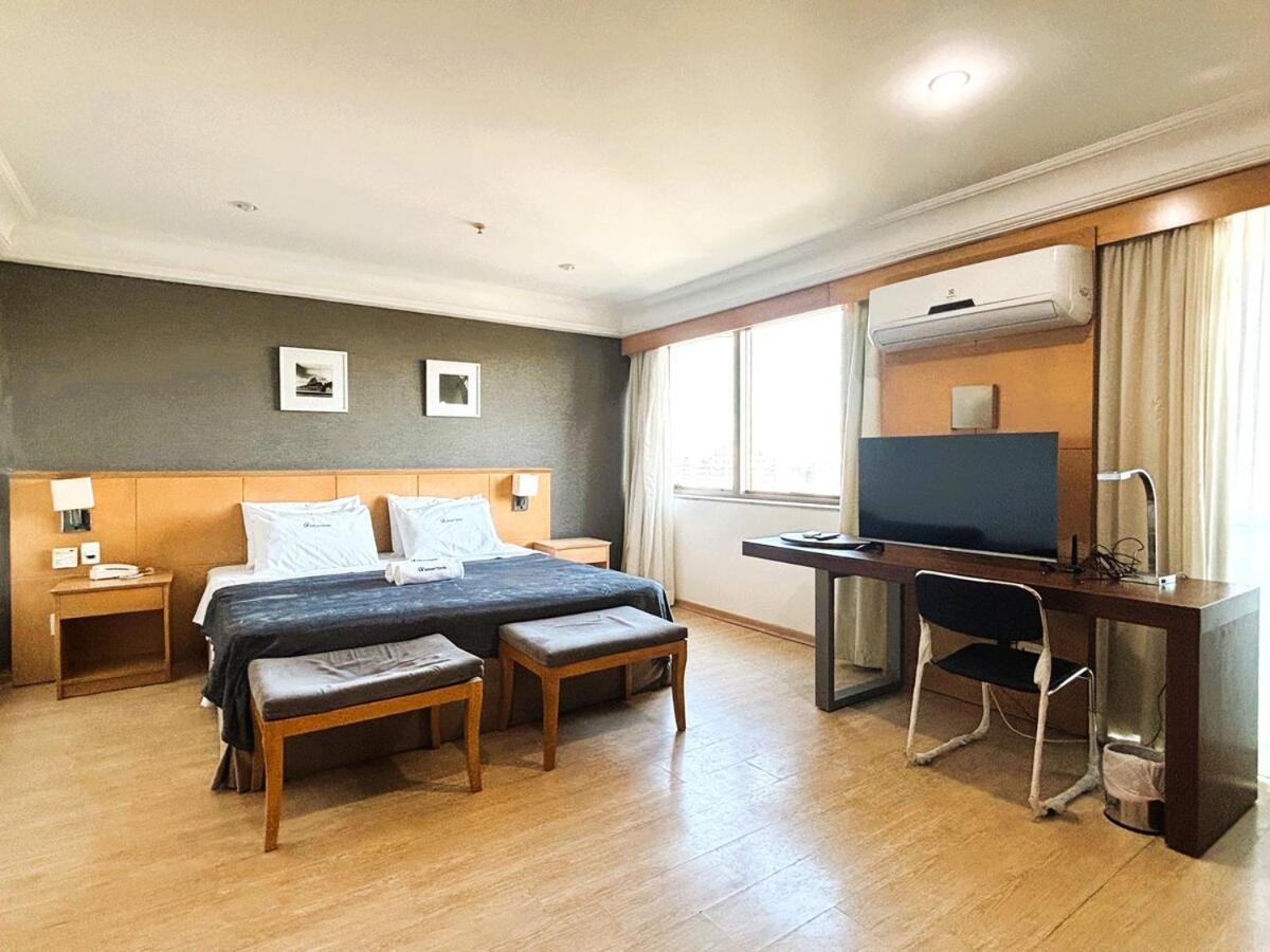 Apartamento com Estrutura de Hotel na Barra - 2