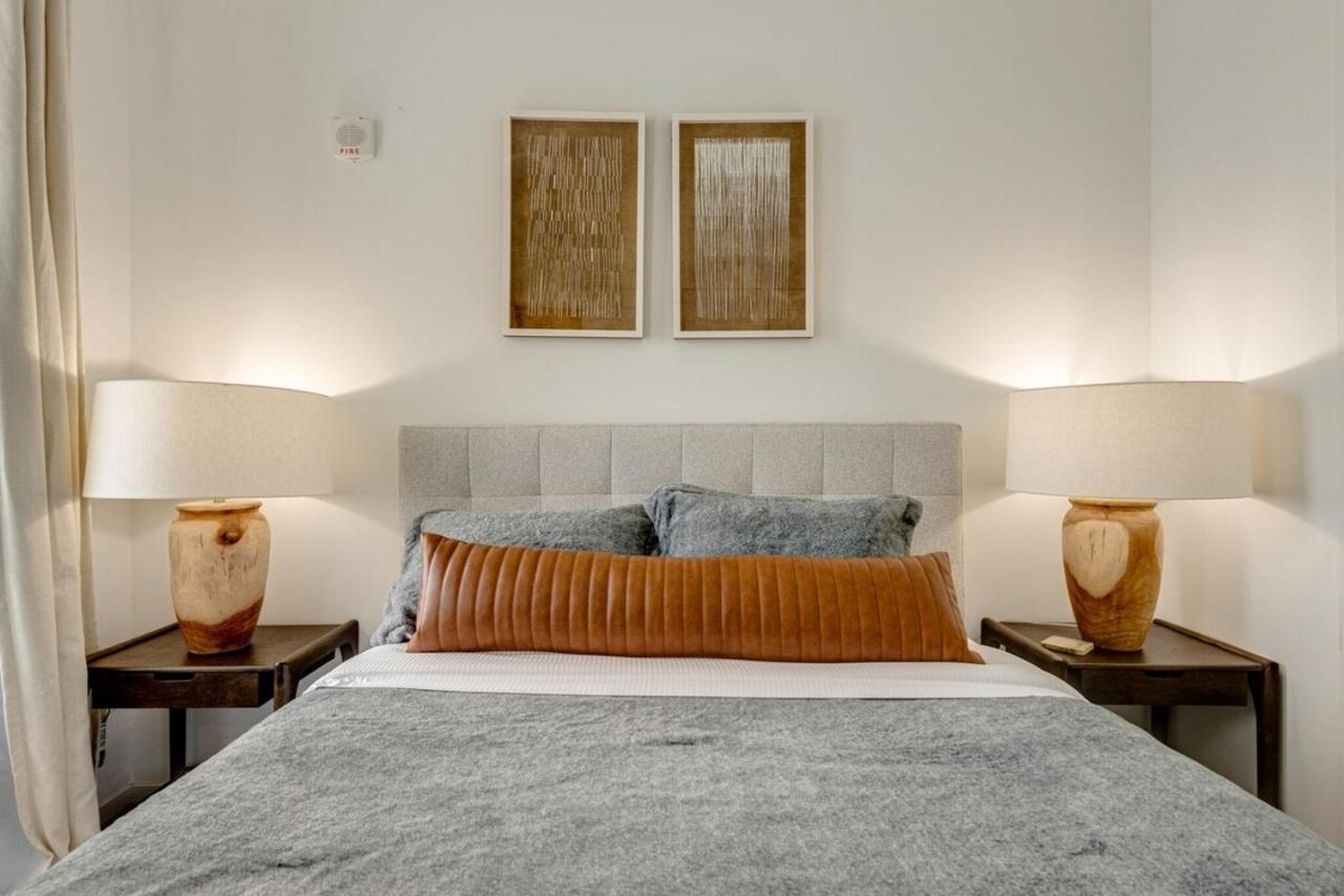 Stylish Riverfront Condo Eve 305 - Free Parking - 2