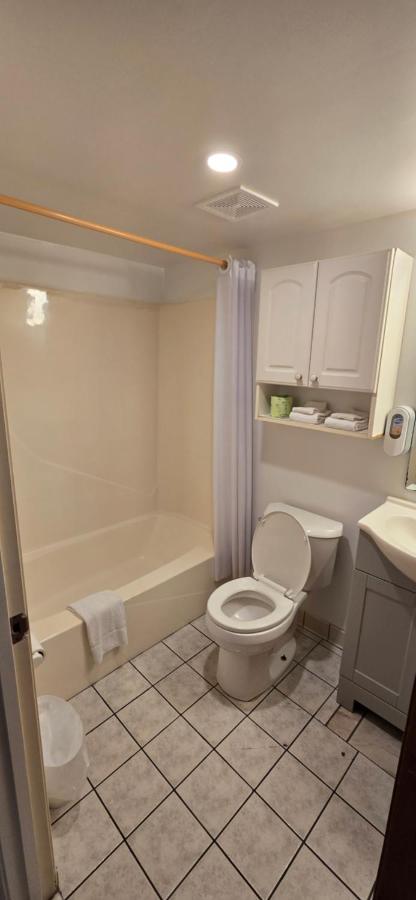 Merida Inn & Suites — photo 16