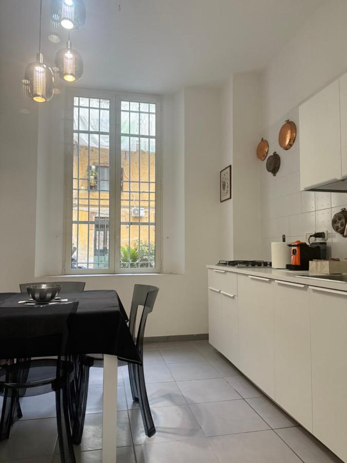 HV Suites DECUMANUS - 3