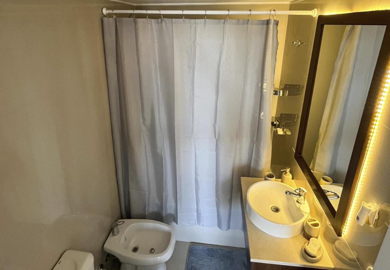 RentUp - Luminoso monoambiente con piscina y balcon zona sanatorios - 2