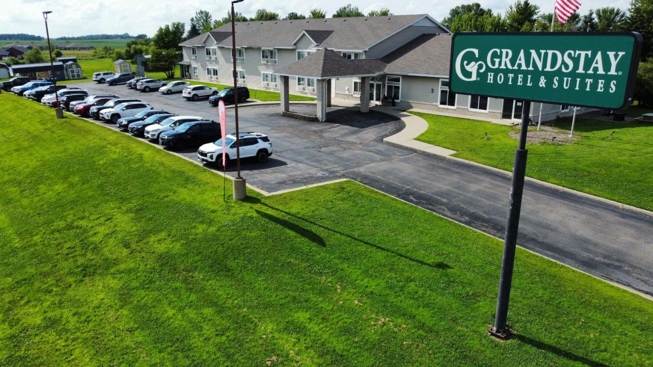 GrandStay Hotel and Suite Waseca — photo 23