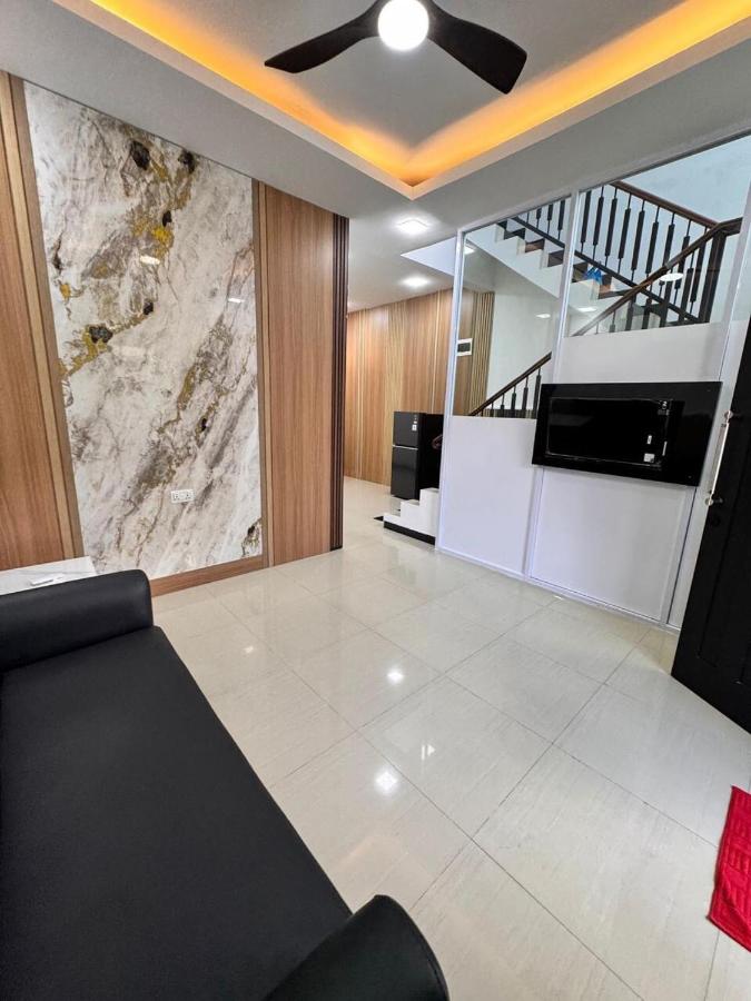 Homestay Permata Baloi Apple House Batam - 5