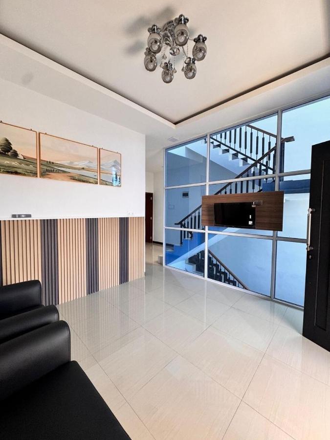 Homestay Permata Baloi Apple House Batam - 4