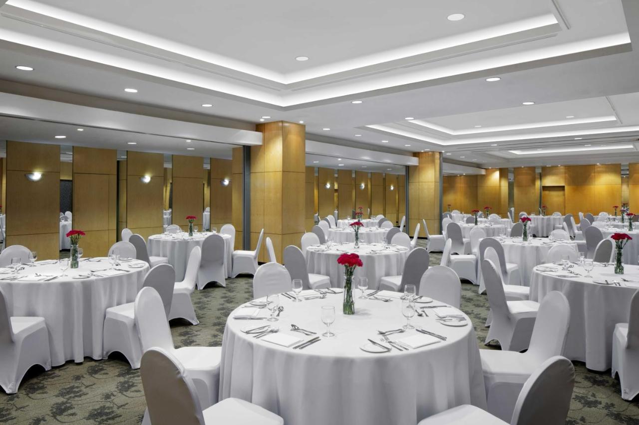 Radisson Hotel Brunei Darussalam photo