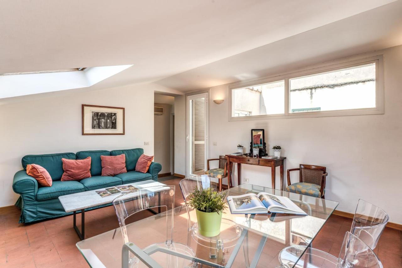 Frangipane Colosseum Apartments - 4