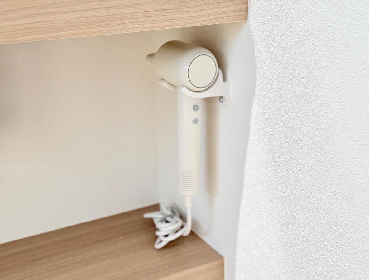 ZQ2 Kuramae, Entire Luxury House, 2 Bath 4Toilets, Three min walk to subway, Direct access to Asakusa, Ginza, Shinjuku, Ueno - 2