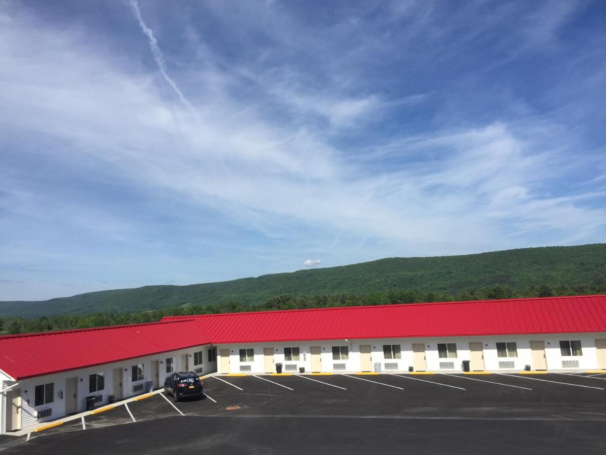 Apple Inn and Suites Cooperstown Area — photo 7