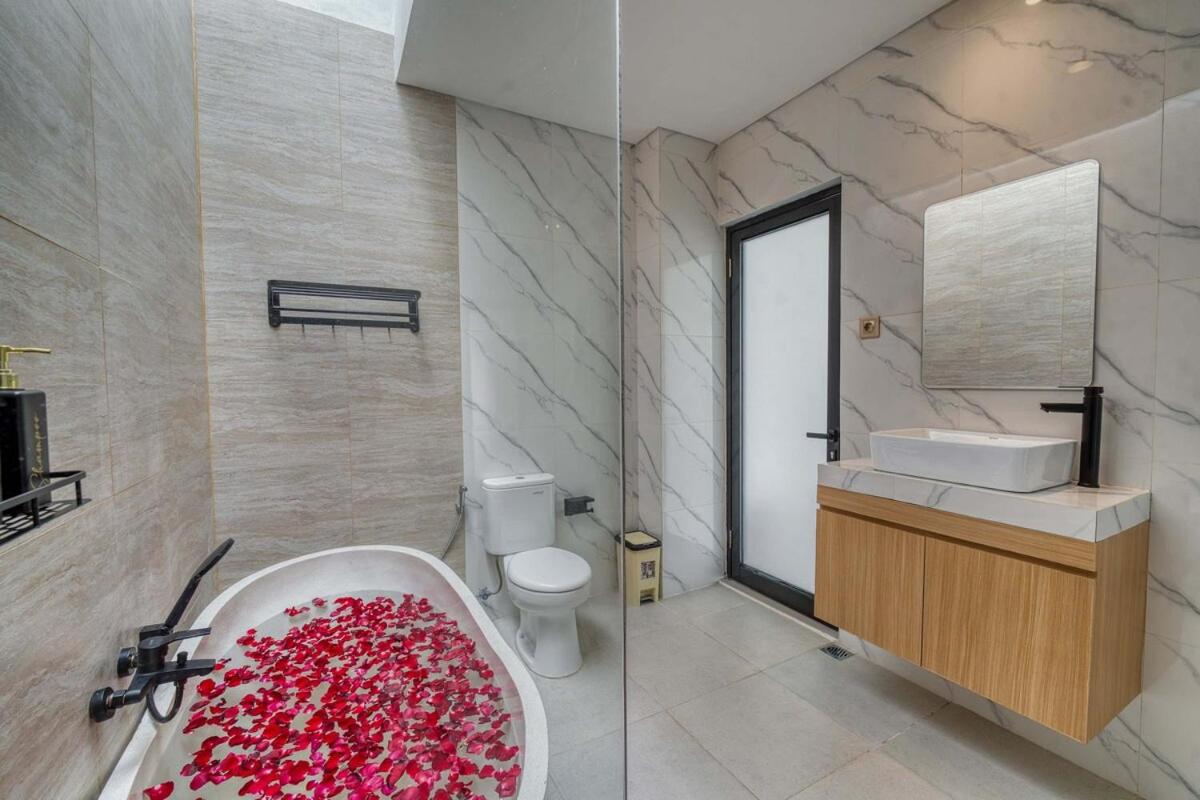 Villa Manutama 2BR Retreat Villa In Uluwatu - 2