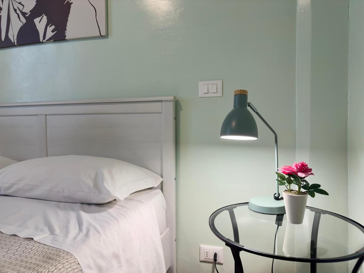 B&B Santi Quattro Al Colosseo - 4