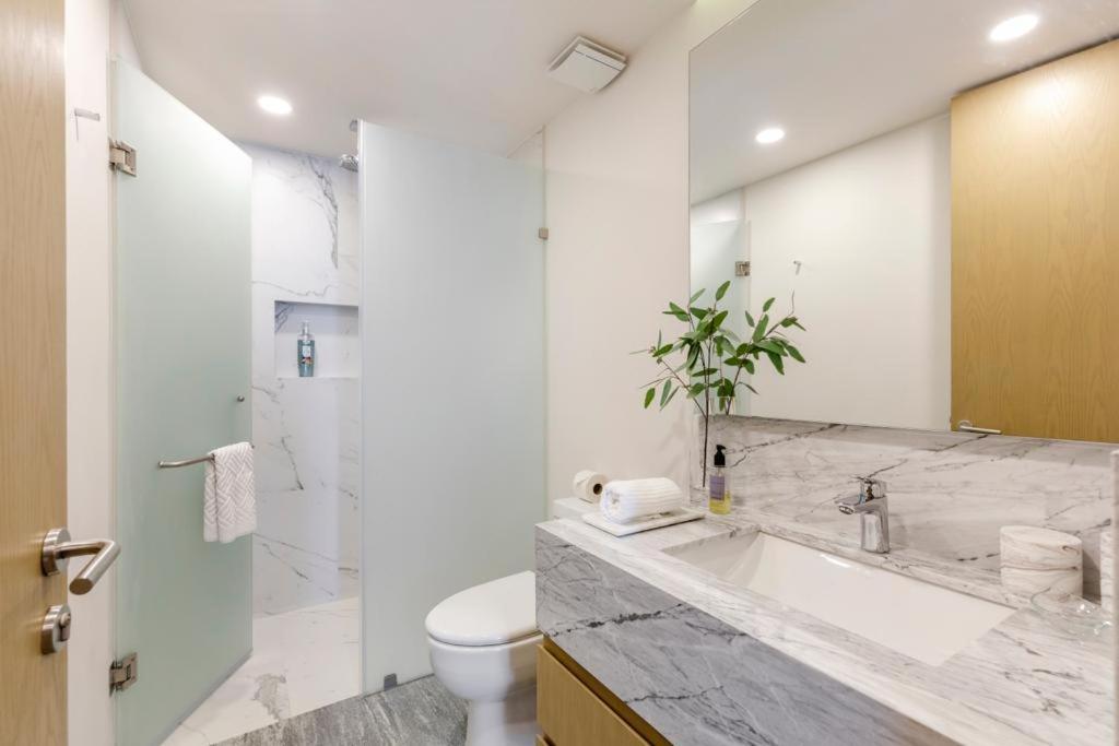 Rooftop pool- family apartment- ocean view -close - 4