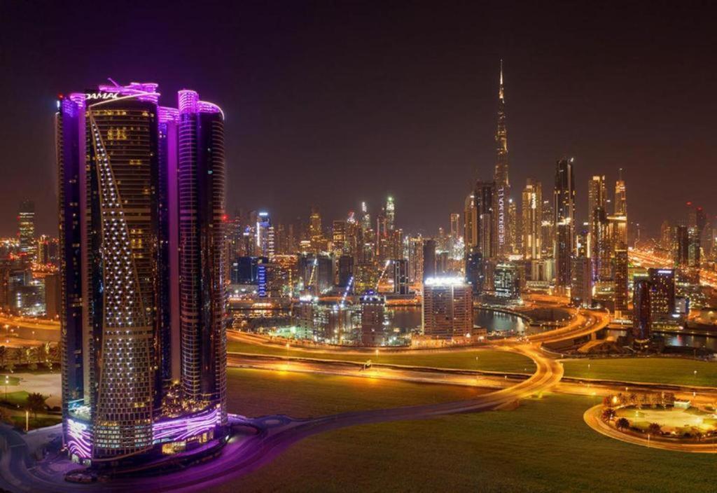 PARAMOUNT TOWER B BUSINESS Bay Lux 1 bedroom Apt