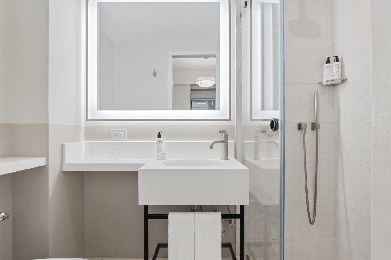 Newly Renovated Rooms at Club Quarters Hotel Times Square, New York - 3