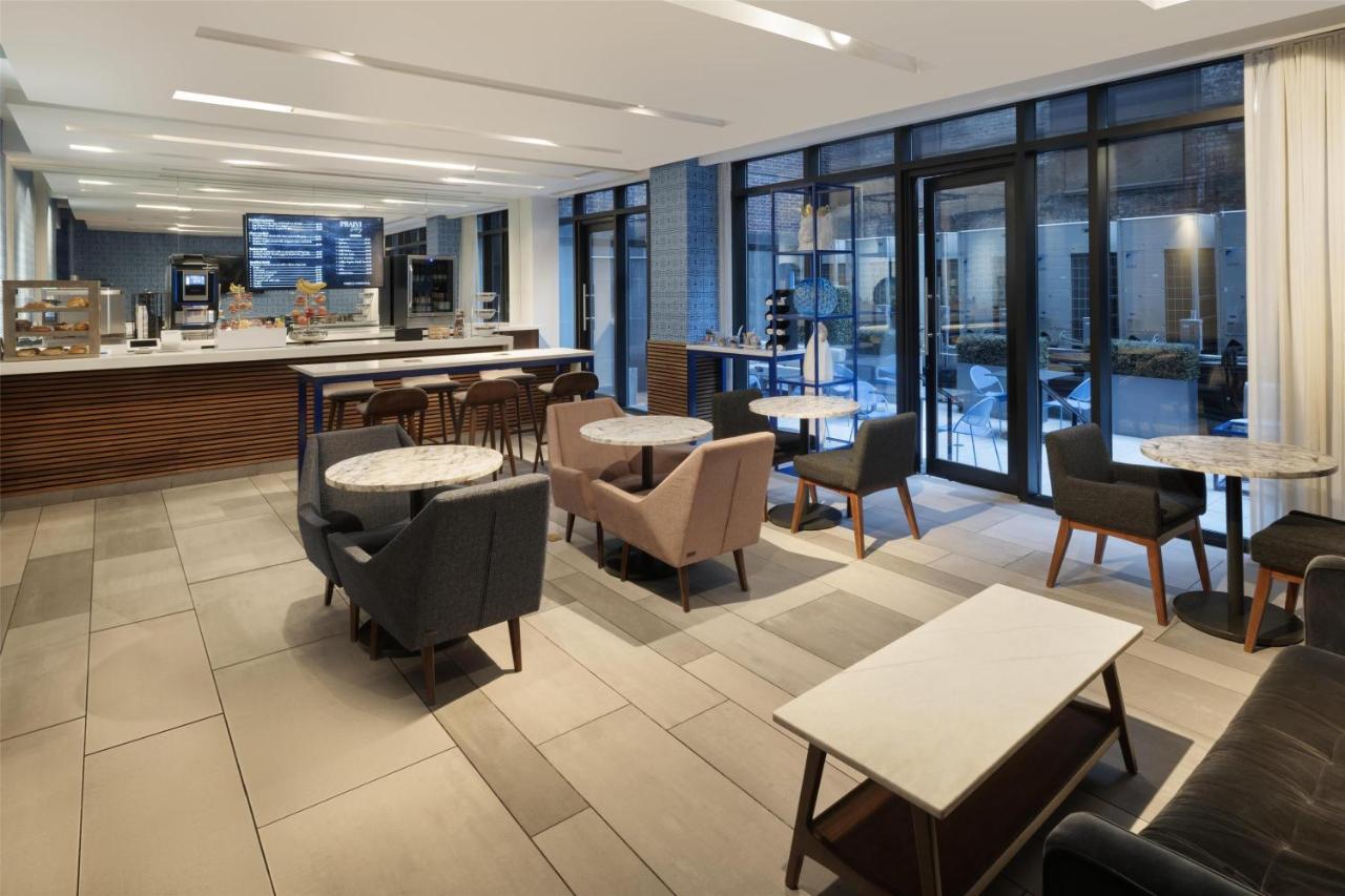 Best Western Premier Empire State Hotel - 4