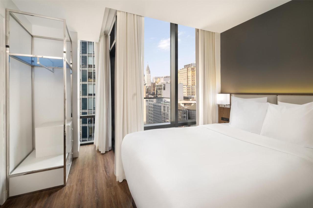 Best Western Premier Empire State Hotel - 2