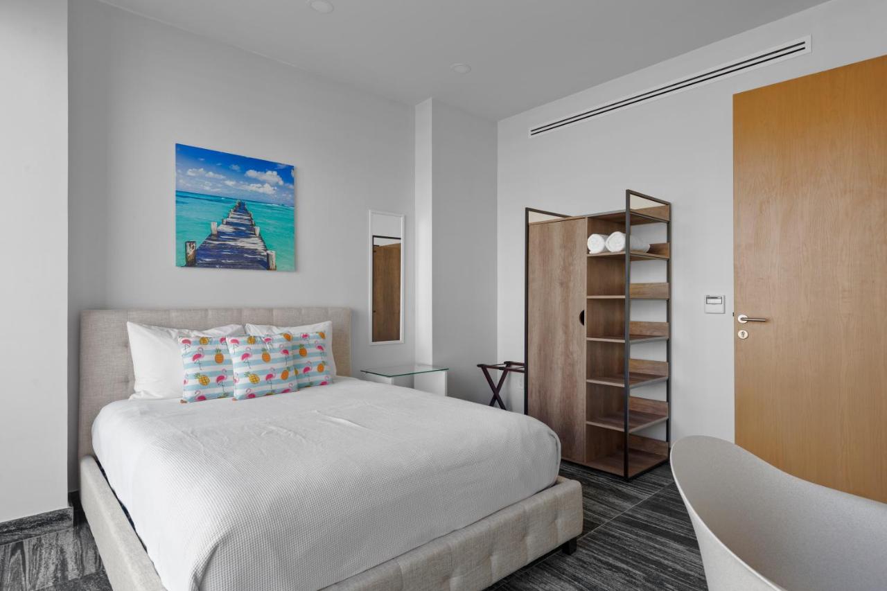 4BR. apartament near the beach - 4