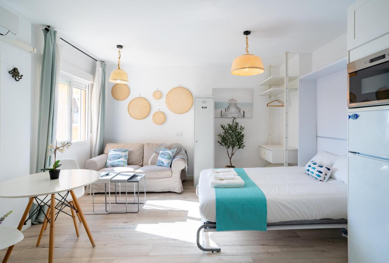 Oceanview, beachfront 15 min from Malaga downtown - 2