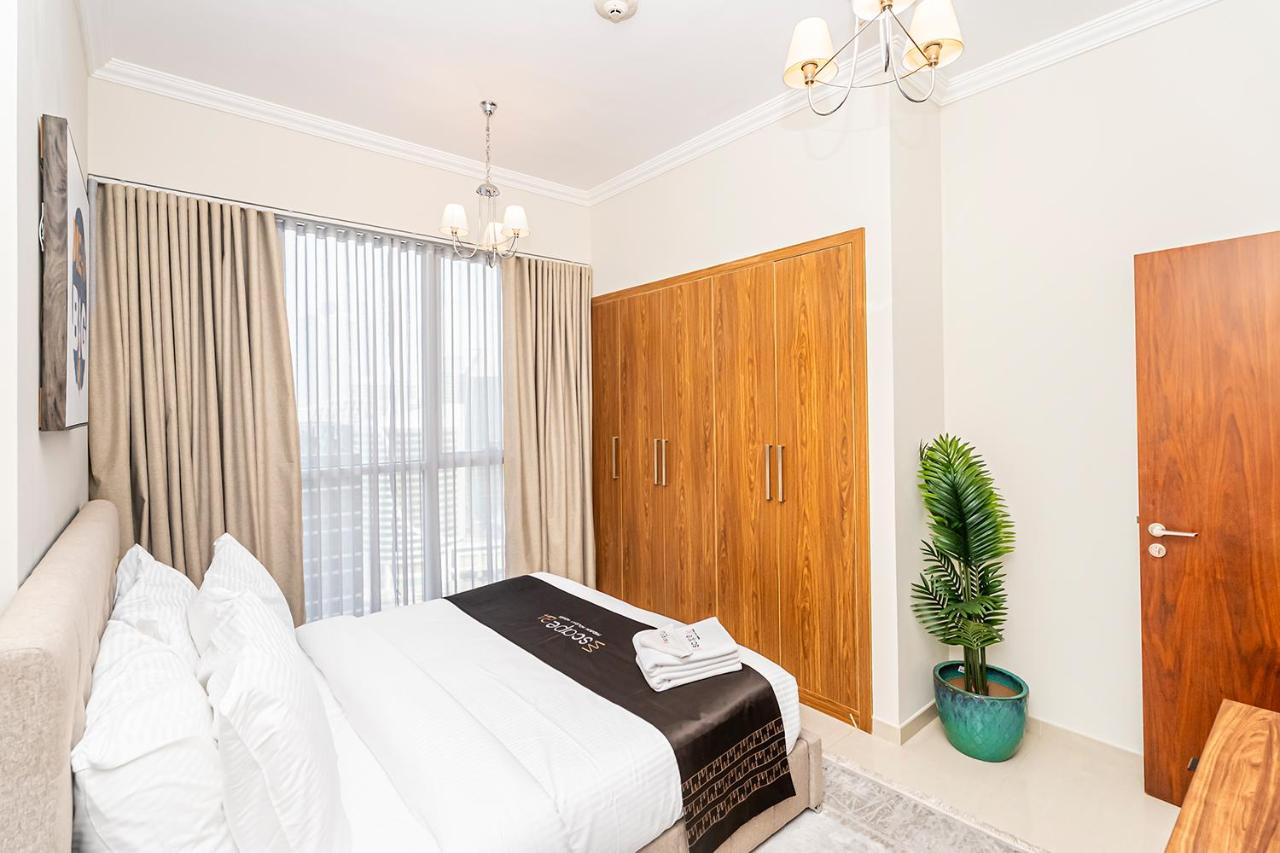 Escape24 Cozy 1BR near Dubai Malll & Burj Khalifa - 2