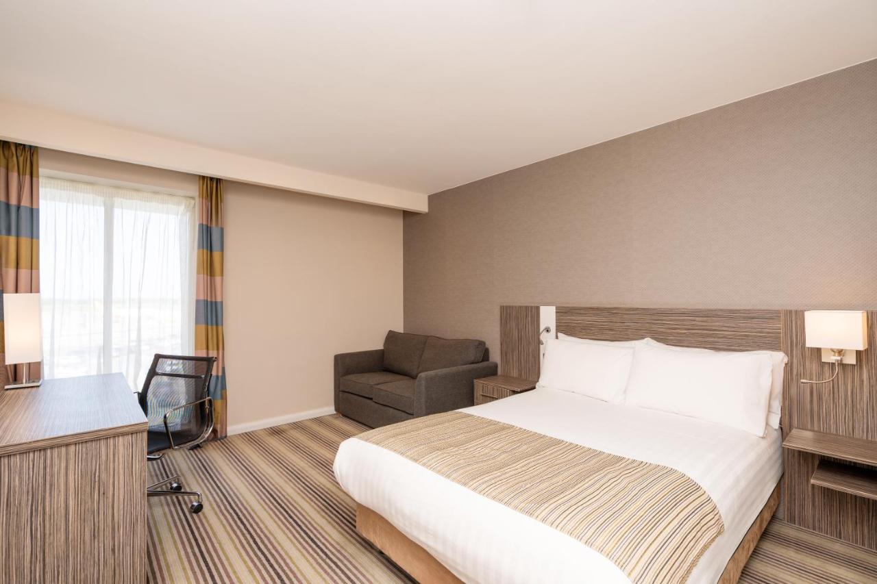 Standard Double Room with Single Sofa Bed