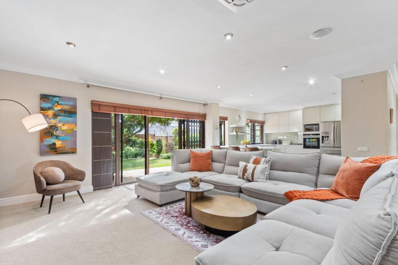 Warwick Coastal Harmony - 4