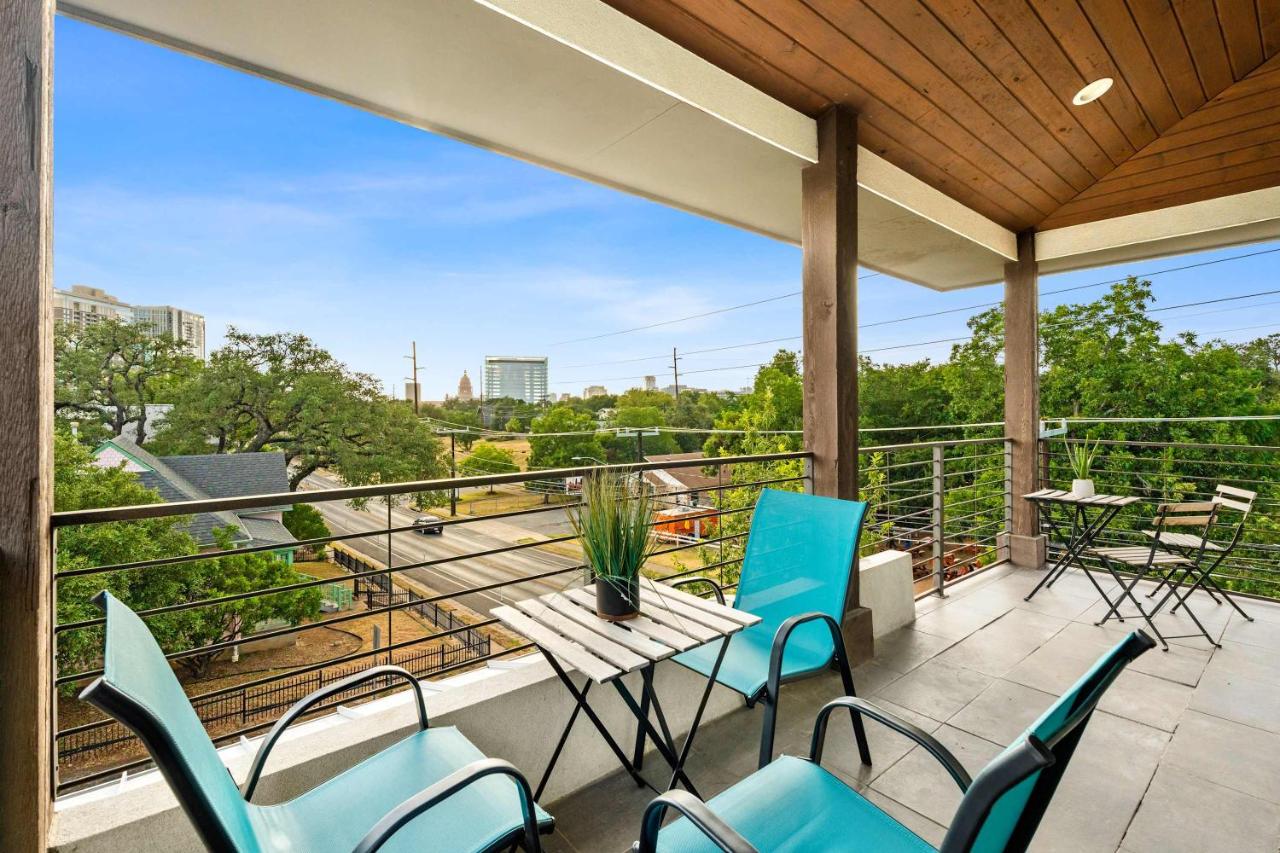 Walk to Restaurants & Entertainment on East Side - 3