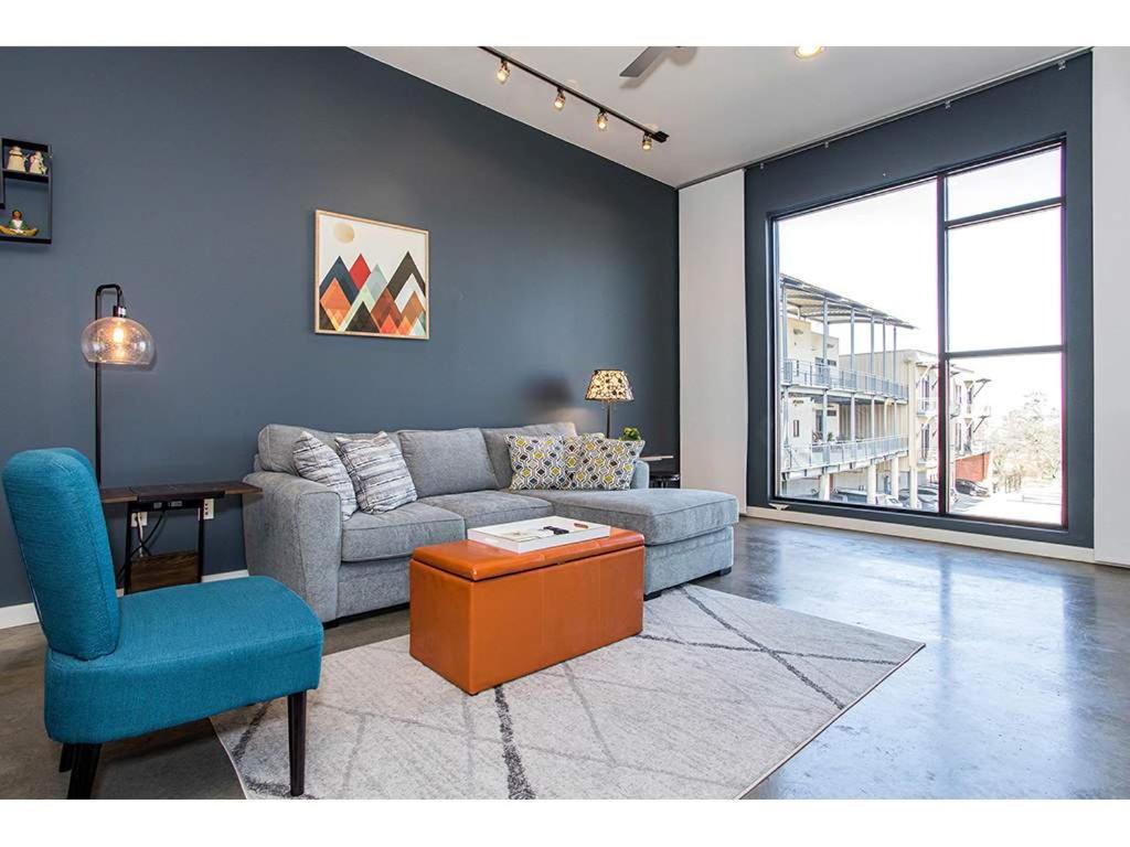 Convenient Condo Near Zilker & Barton Springs