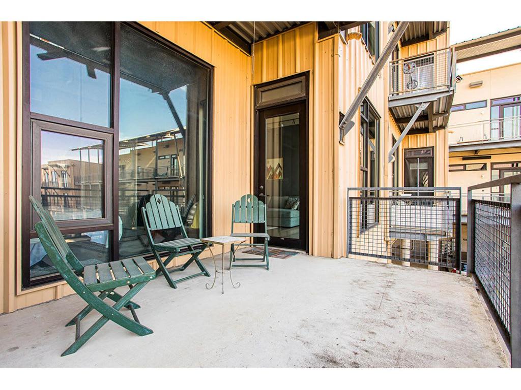 Convenient Condo Near Zilker & Barton Springs - 4