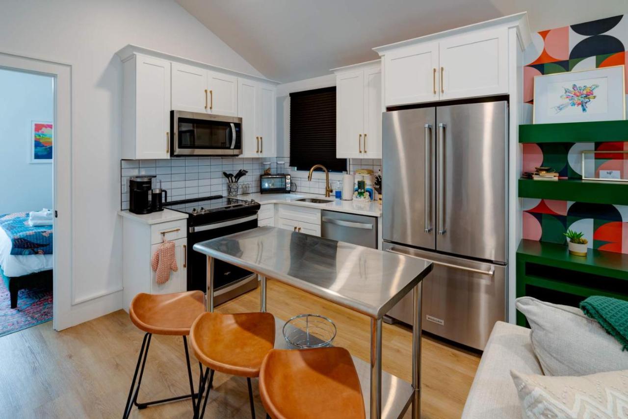 Stylish Modern Bungalow in Nashville's 12 South - 3