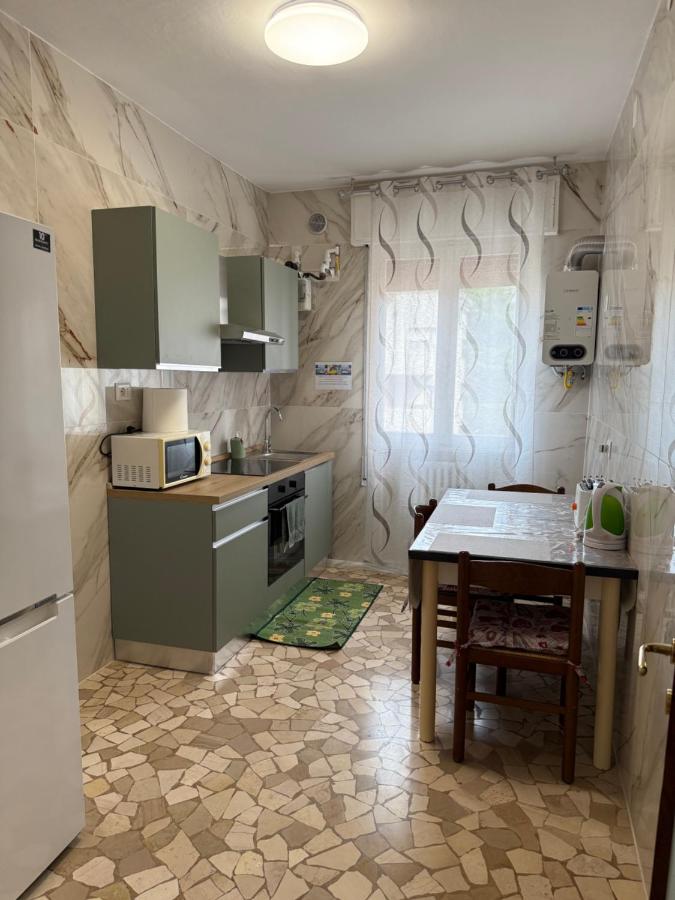 REHAN VENICE STATiON - 4