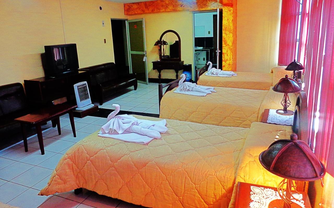 Hotel Alexander photo