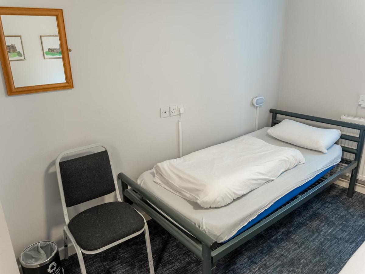 2 Bed Private Room Shared Bathroom