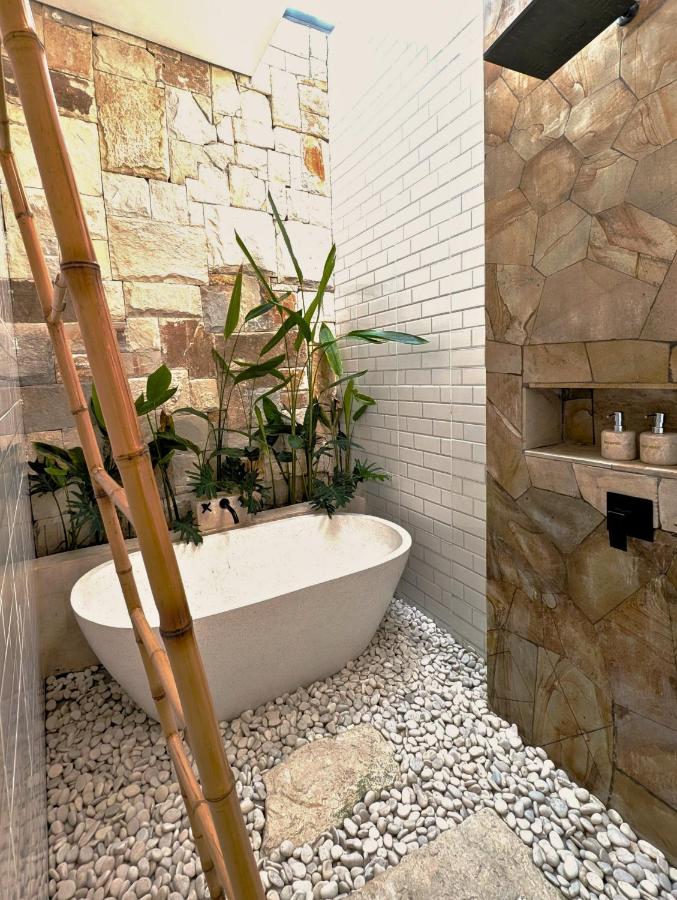 Villa Avea - Brand New 2BR Ungasan Villa - 3