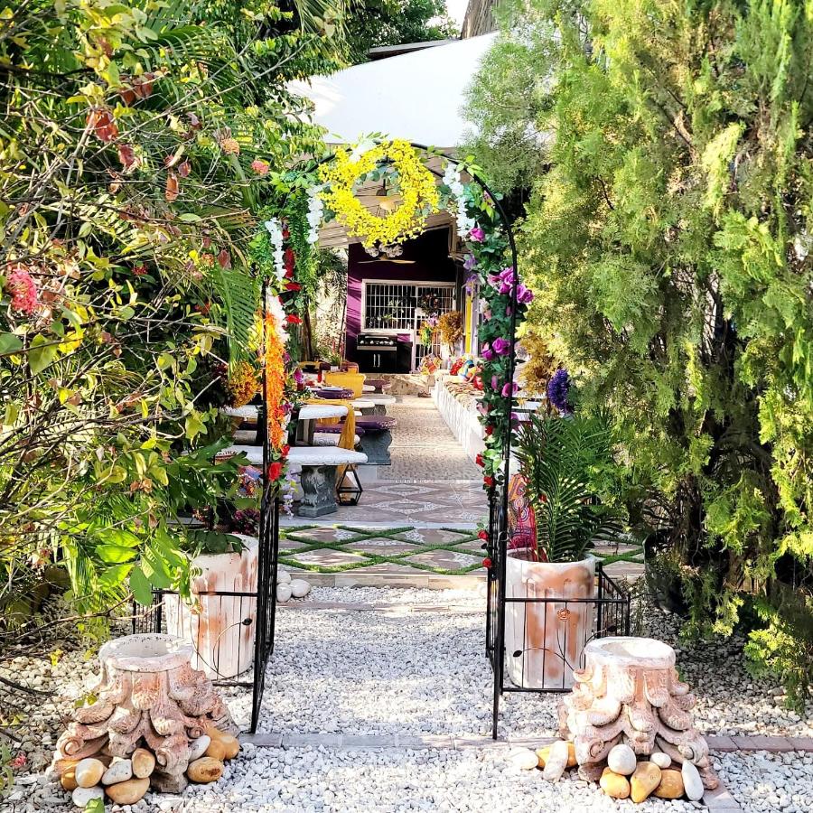 Kingston Manor Vacation Homes - 4