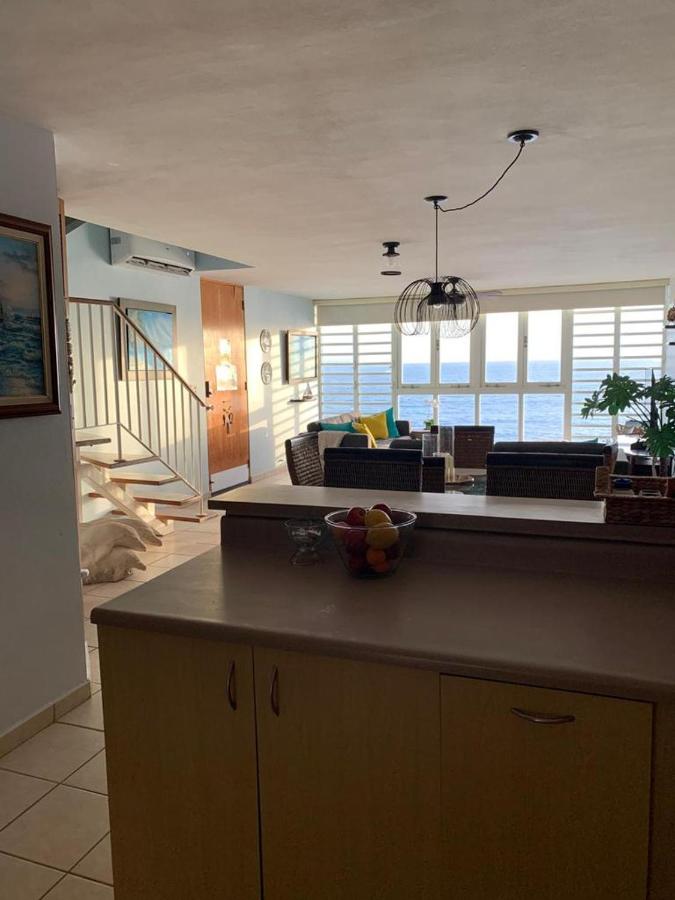 Beautiful Beach Front Penthouse w Rooftop Terrace - 4