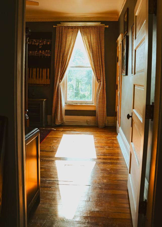 The Magnolia Mansion 6 Minutes to Broadway on 4 Acres - 5