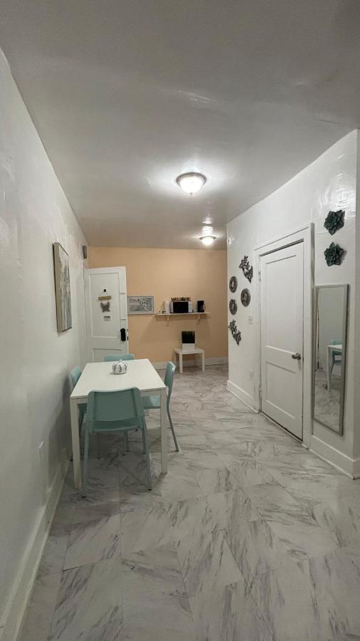 The Studio 6 Little Havana Walk to Marlins Stadium - 4