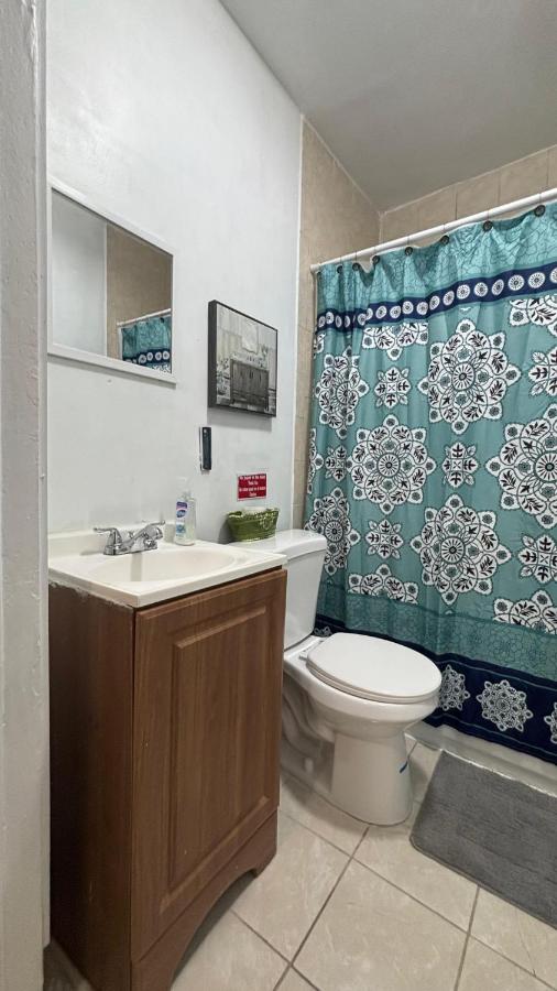 The Studio 6 Little Havana Walk to Marlins Stadium - 3