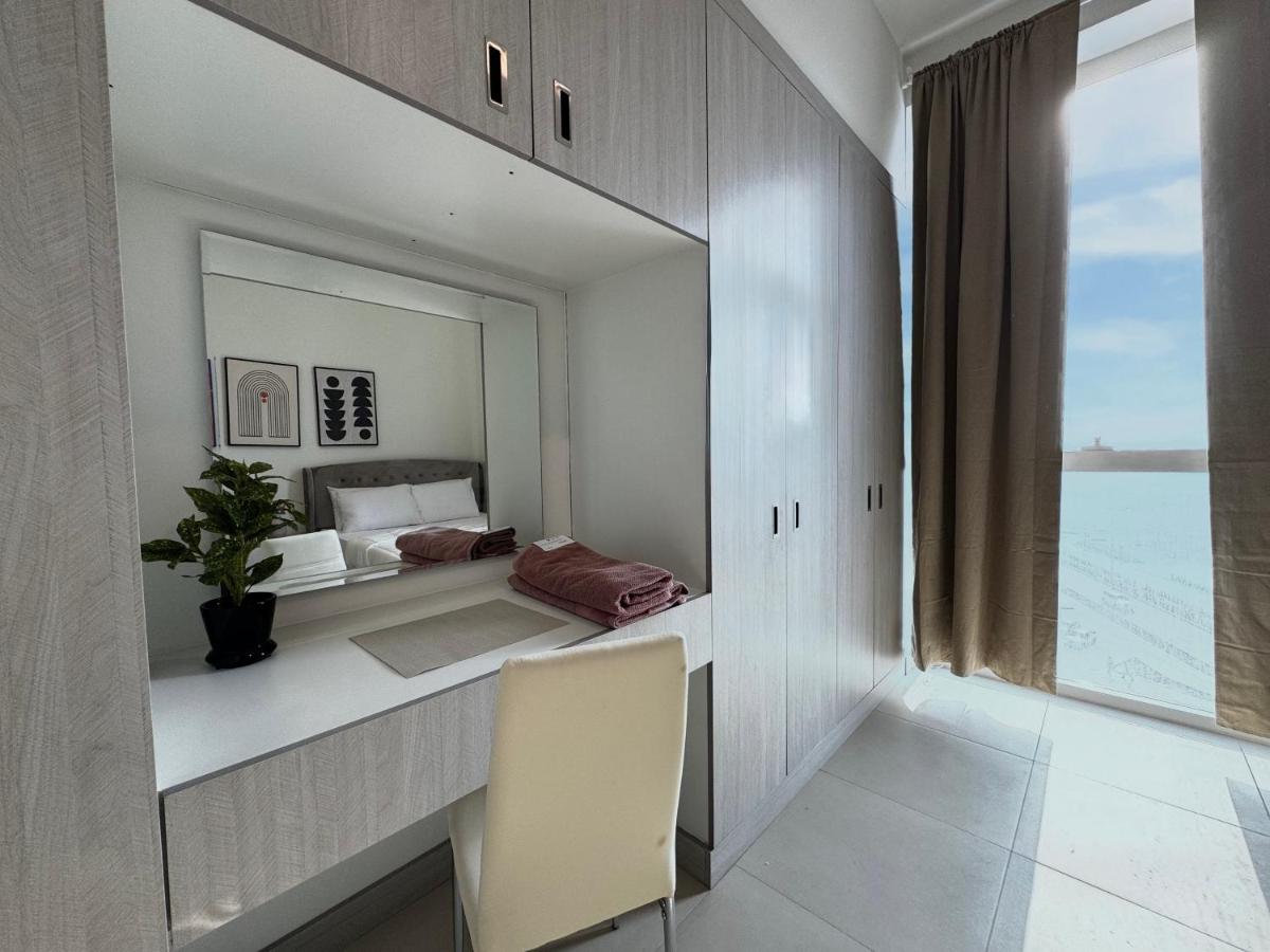 Luxury Private Studio - 2