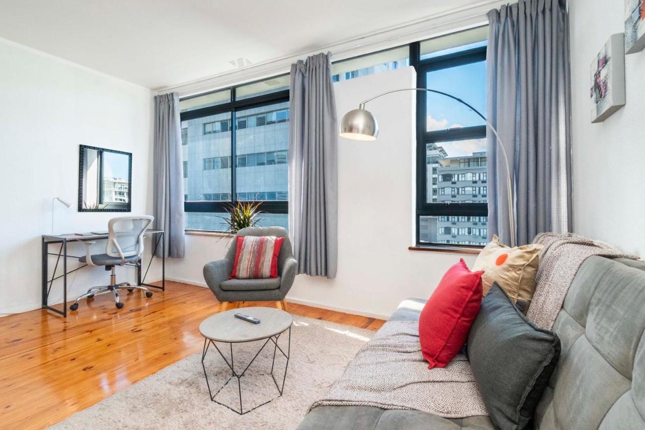 CapeCentral Studio -V&A and CITCC 5mins walk away - 5