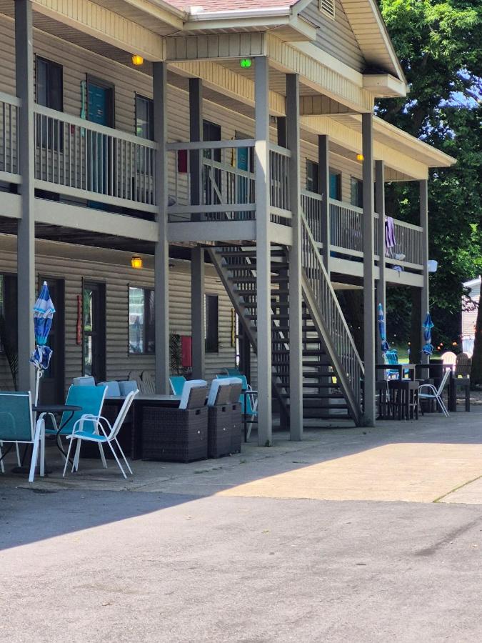 Lake Point Motel — photo 20